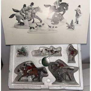 DEPARTMENT 56 TALLYHO!‎ Heritage Village Christmas Horses Dogs Accessory